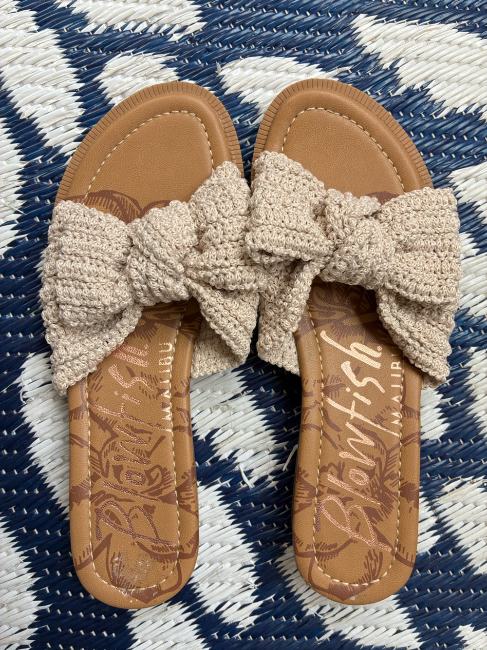 Malibu Crochet Bow Slide Sandals in Beige/Tan